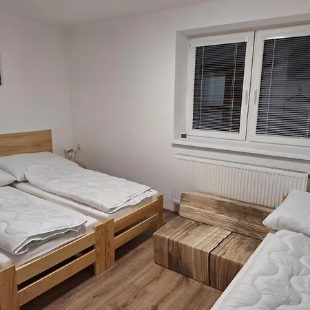 Bubo & Restaurant 3* Moravany